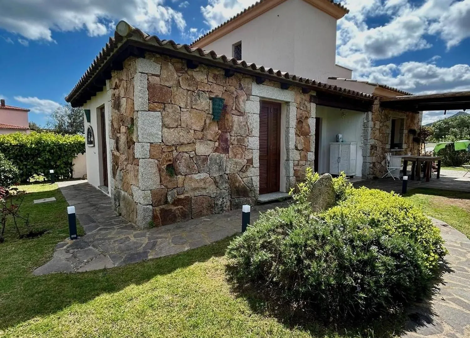 Ca' Mirto, Una Villa Vicino A Spiagge Da Sogno 蒙特佩特罗素
